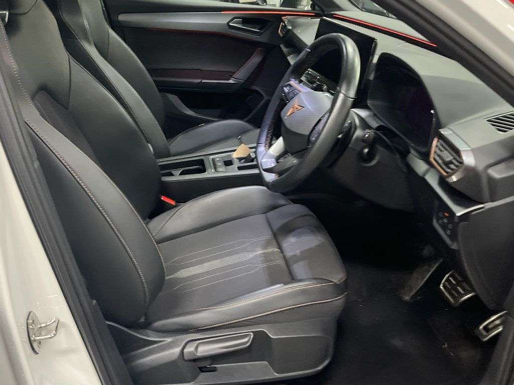 A 2023 CUPRA LEON 2.0 TSI VZ1 Hatchback 5dr Petrol DSG Euro 6 (s/s) (245 ps) HEATED STEERING A 2023 CUPRA LEON 2.0 TSI VZ1 Hatchback 5dr Petrol DSG Euro 6 (s/s) (245 ps) HEATED STEERING