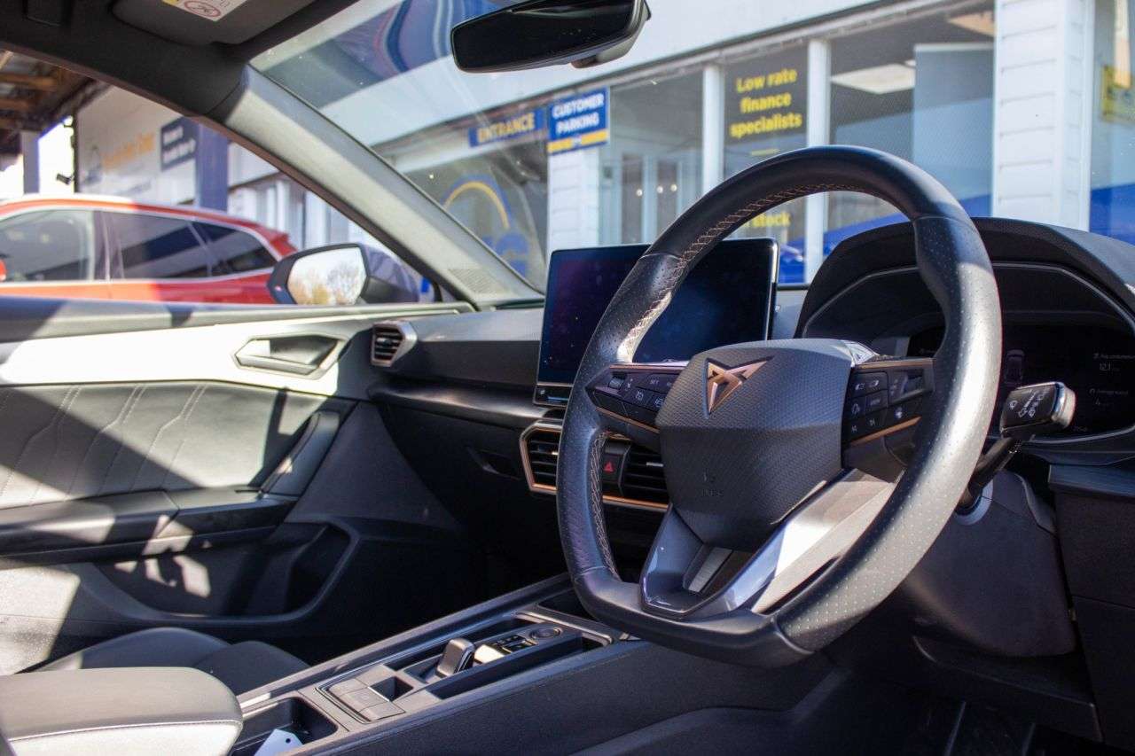 2023 CUPRA LEON 2023 CUPRA LEON