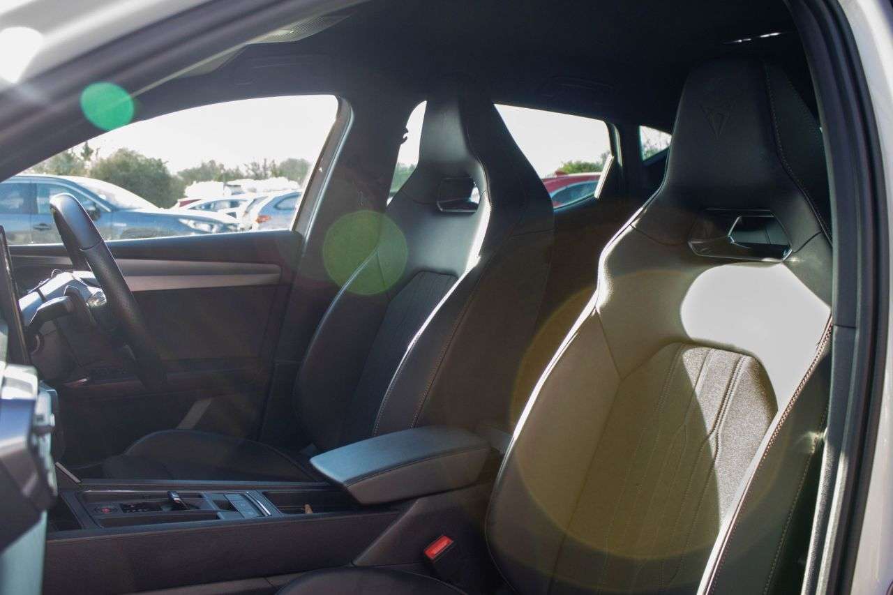 2023 CUPRA LEON 2023 CUPRA LEON