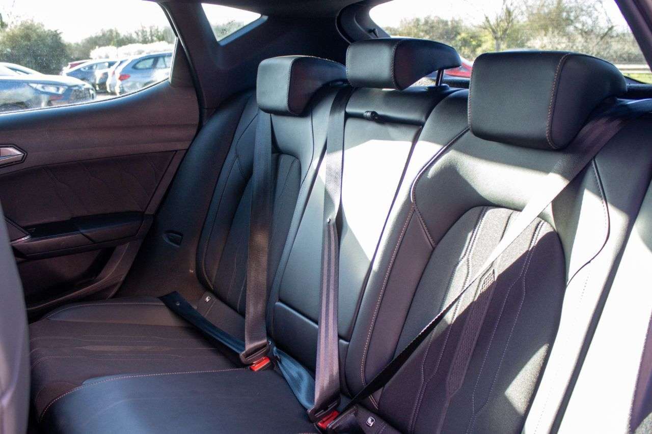 2023 CUPRA LEON 2023 CUPRA LEON