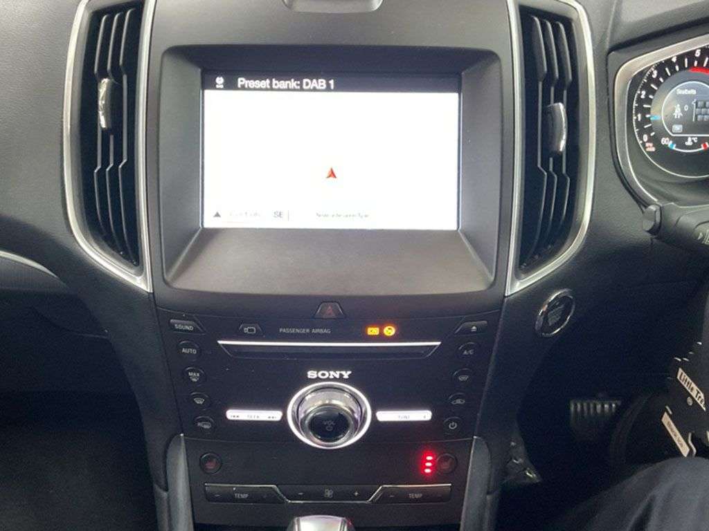 A 2017 FORD GALAXY 2.0 TDCi Titanium X MPV 5dr Diesel Powershift Euro 6 (s/s) (210 ps) A 2017 FORD GALAXY 2.0 TDCi Titanium X MPV 5dr Diesel Powershift Euro 6 (s/s) (210 ps)