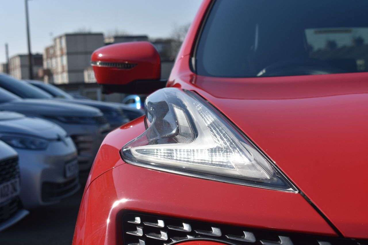 A 2019 NISSAN JUKE 1.6 Tekna SUV 5dr Petrol Manual Euro 6 | BOSE SOUND SYSTEM | HEATED SEATS | A 2019 NISSAN JUKE 1.6 Tekna SUV 5dr Petrol Manual Euro 6 | BOSE SOUND SYSTEM | HEATED SEATS |