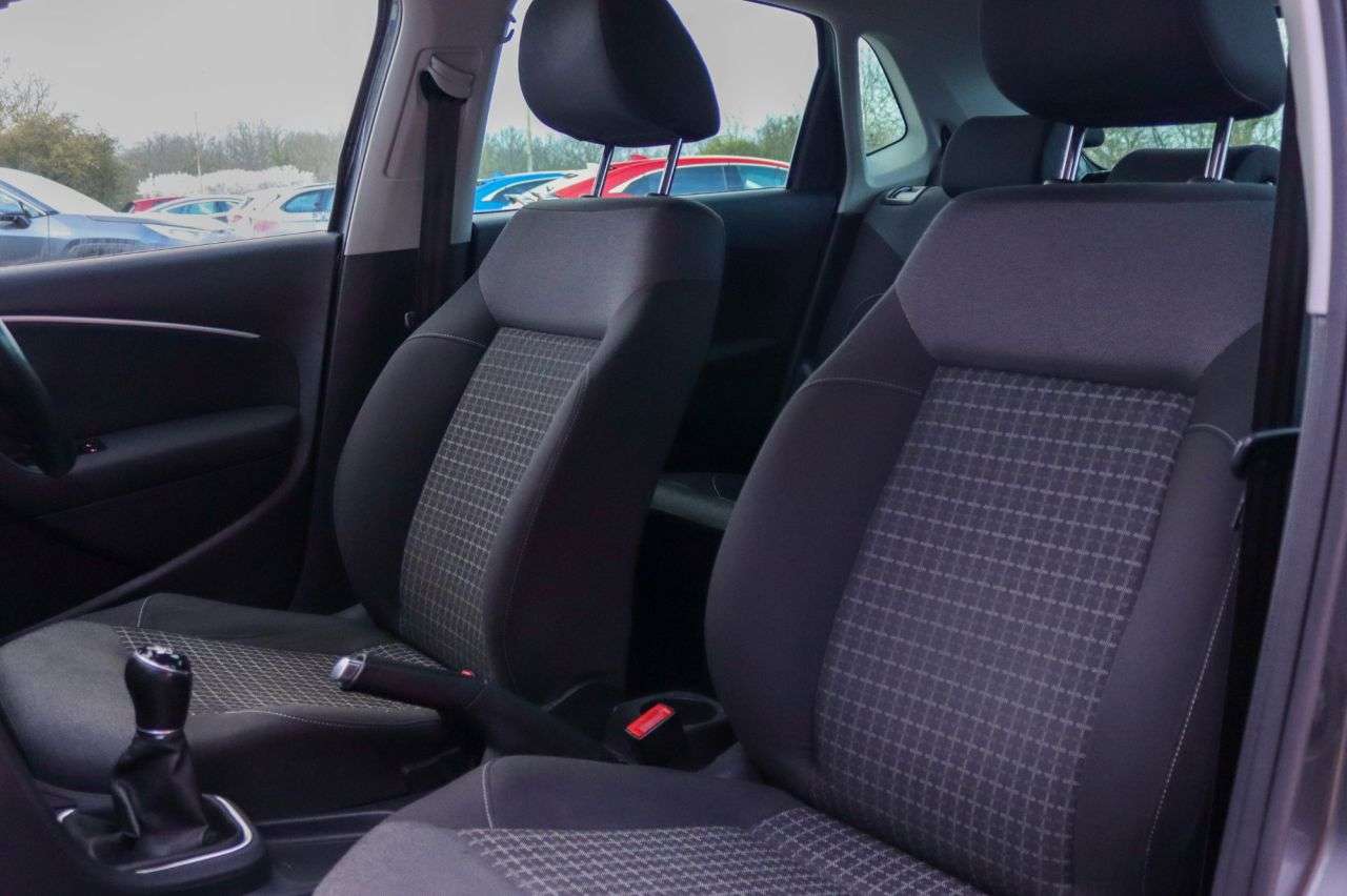 2016 VOLKSWAGEN POLO 2016 VOLKSWAGEN POLO