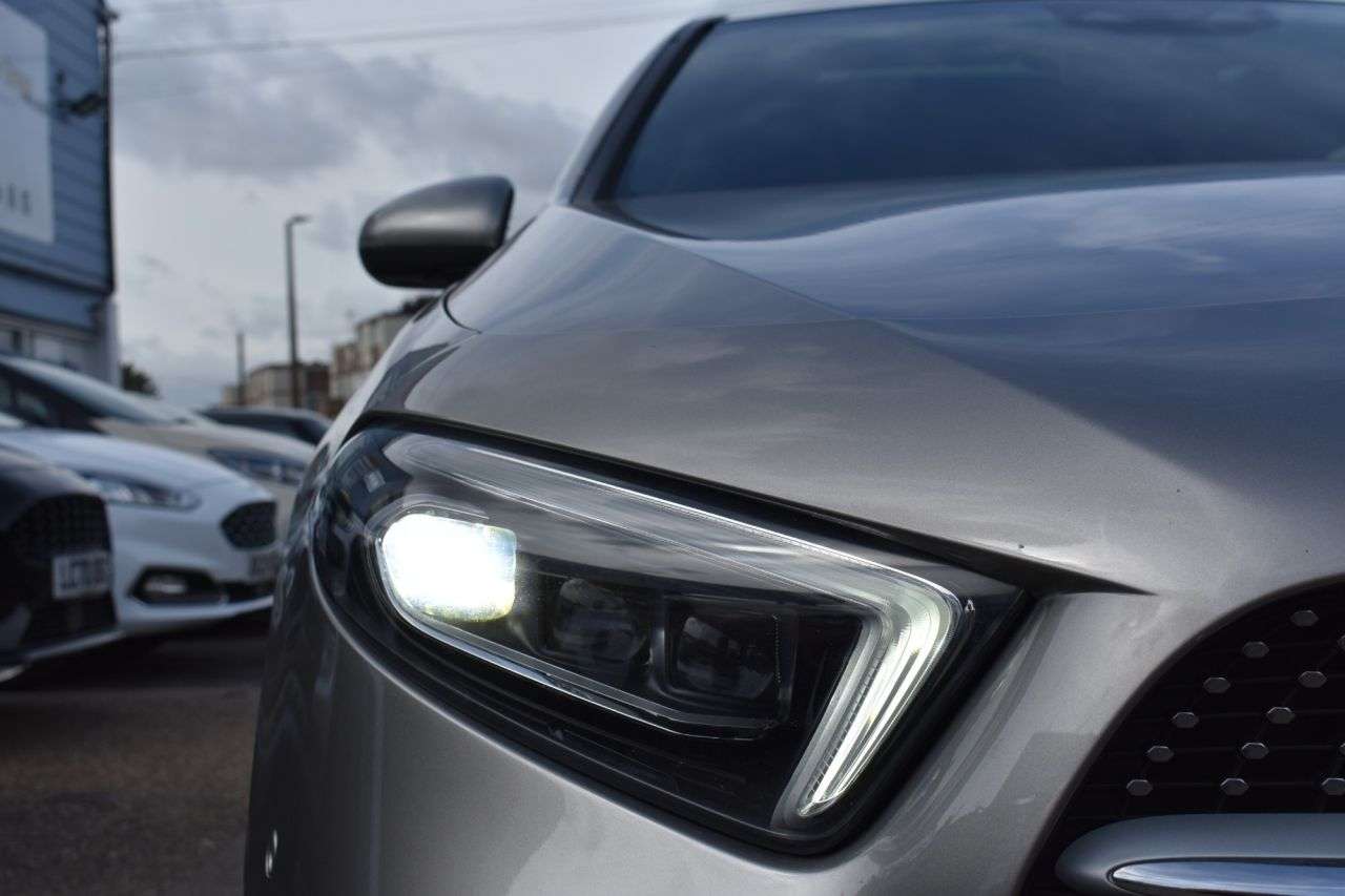 2020 MERCEDES-BENZ A CLASS 2020 MERCEDES-BENZ A CLASS
