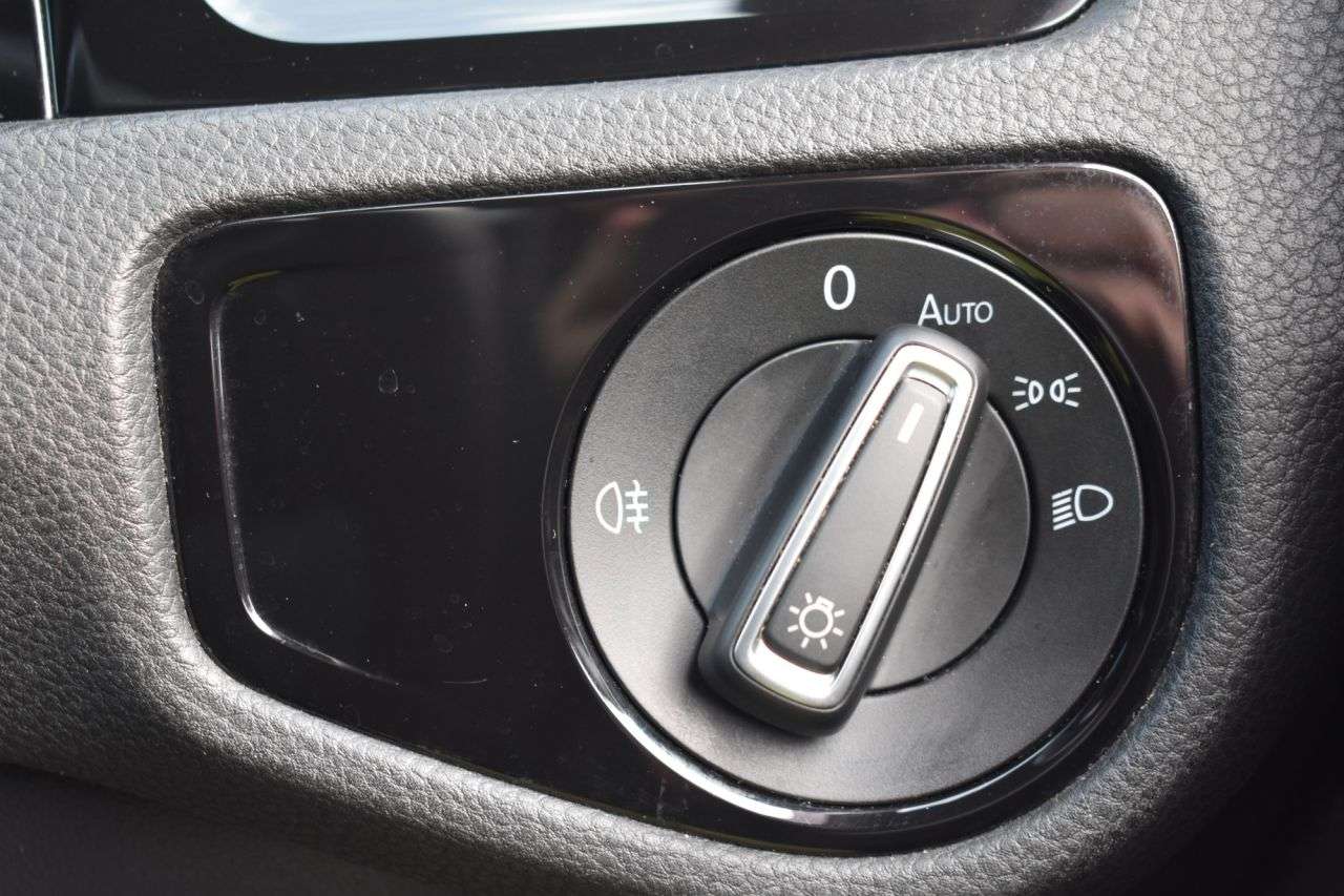 2017 VOLKSWAGEN GOLF 2017 VOLKSWAGEN GOLF