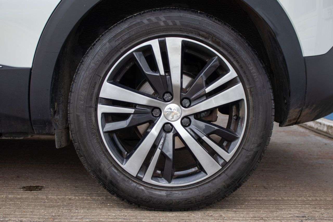 2017 PEUGEOT 3008 2017 PEUGEOT 3008