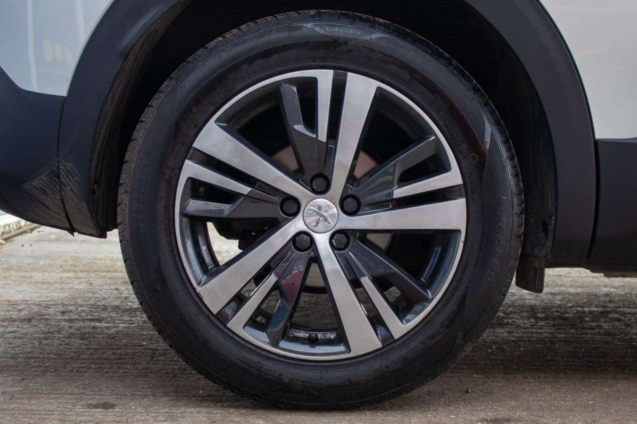 2017 PEUGEOT 3008 2017 PEUGEOT 3008