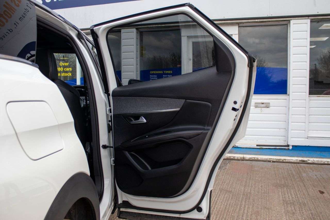 2017 PEUGEOT 3008 2017 PEUGEOT 3008