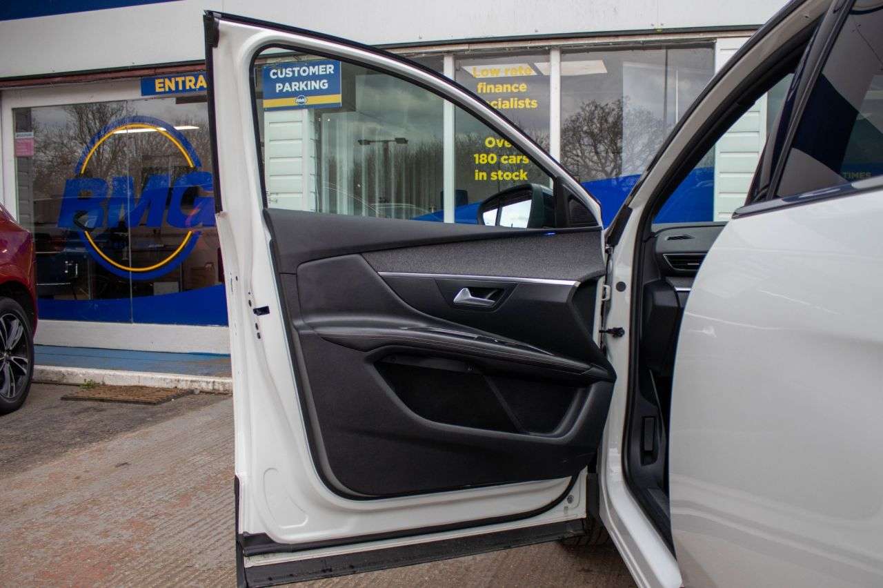 2017 PEUGEOT 3008 2017 PEUGEOT 3008