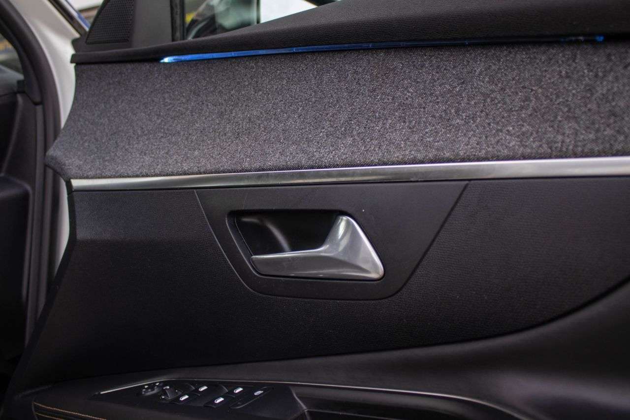 2017 PEUGEOT 3008 2017 PEUGEOT 3008