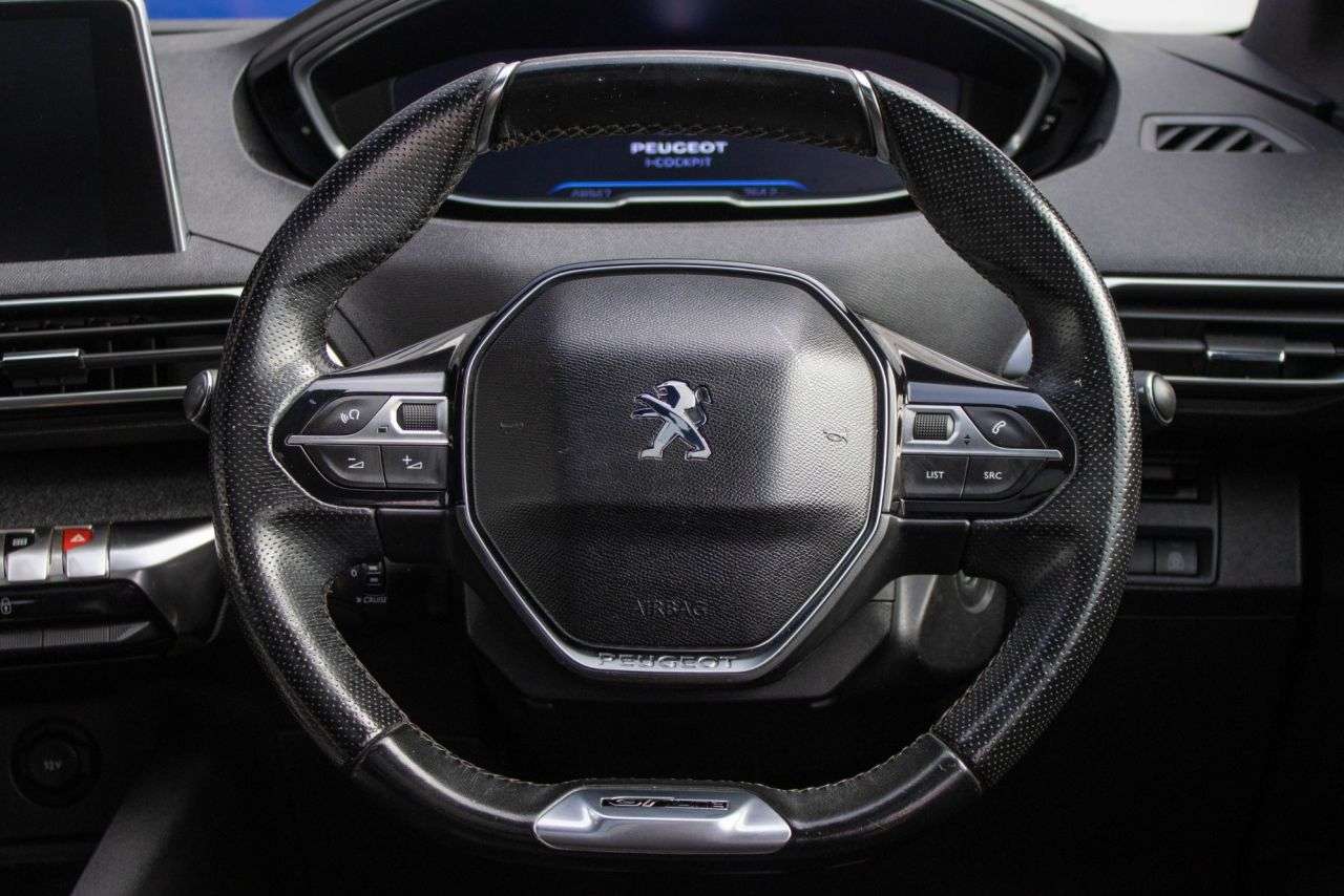 2017 PEUGEOT 3008 2017 PEUGEOT 3008