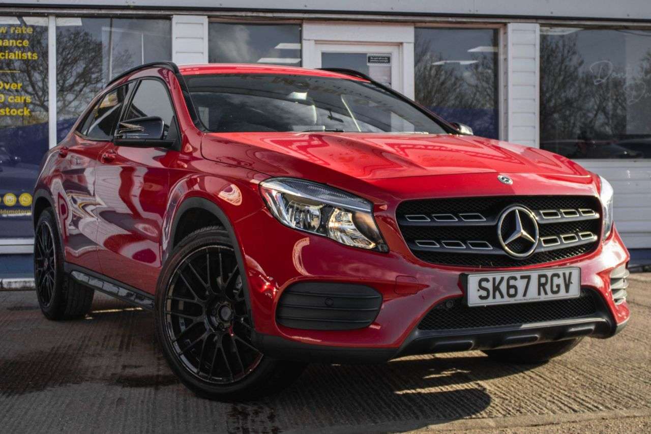 A 2017 MERCEDES-BENZ 180 2.1 GLA220d AMG Line SUV 5dr Diesel 7G-DCT 4MATIC Euro 6 (s/s) (177 ps) 180 A 2017 MERCEDES-BENZ 180 2.1 GLA220d AMG Line SUV 5dr Diesel 7G-DCT 4MATIC Euro 6 (s/s) (177 ps) 180