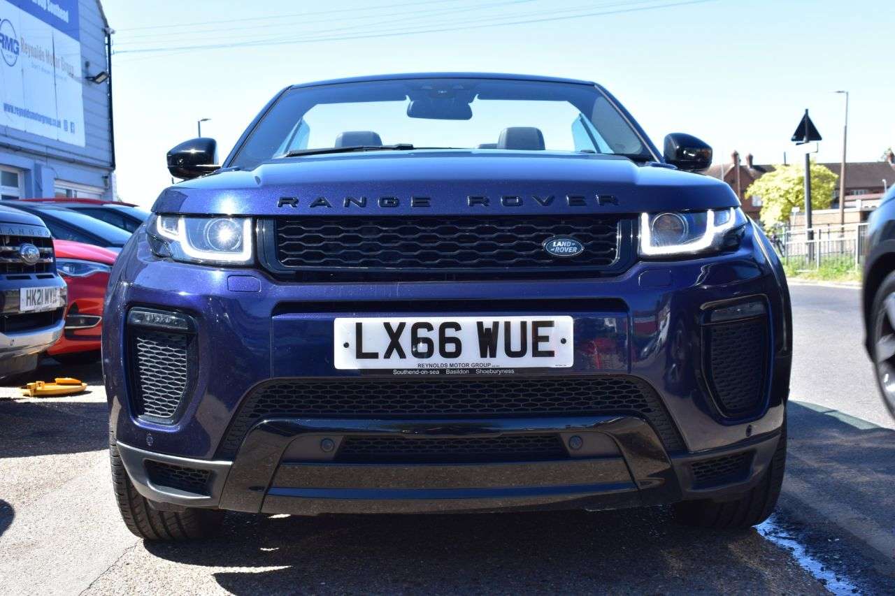 A 2016 LAND ROVER RANGE ROVER EVOQUE 2.0 TD4 HSE Dynamic Convertible 2dr Diesel Auto 4WD Euro 6 (s/s) (180 ps) A 2016 LAND ROVER RANGE ROVER EVOQUE 2.0 TD4 HSE Dynamic Convertible 2dr Diesel Auto 4WD Euro 6 (s/s) (180 ps)