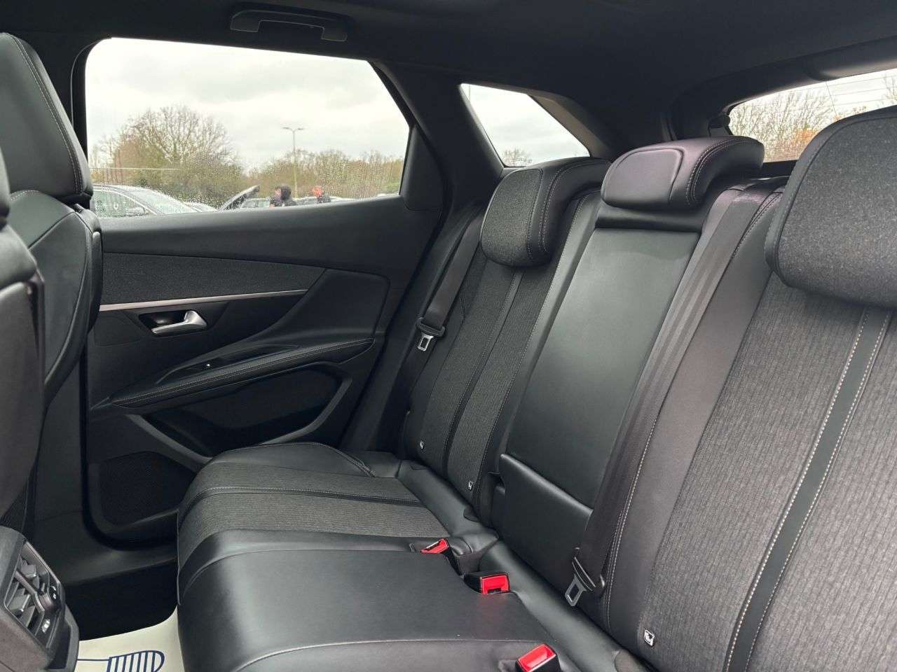 2019 PEUGEOT 3008 2019 PEUGEOT 3008