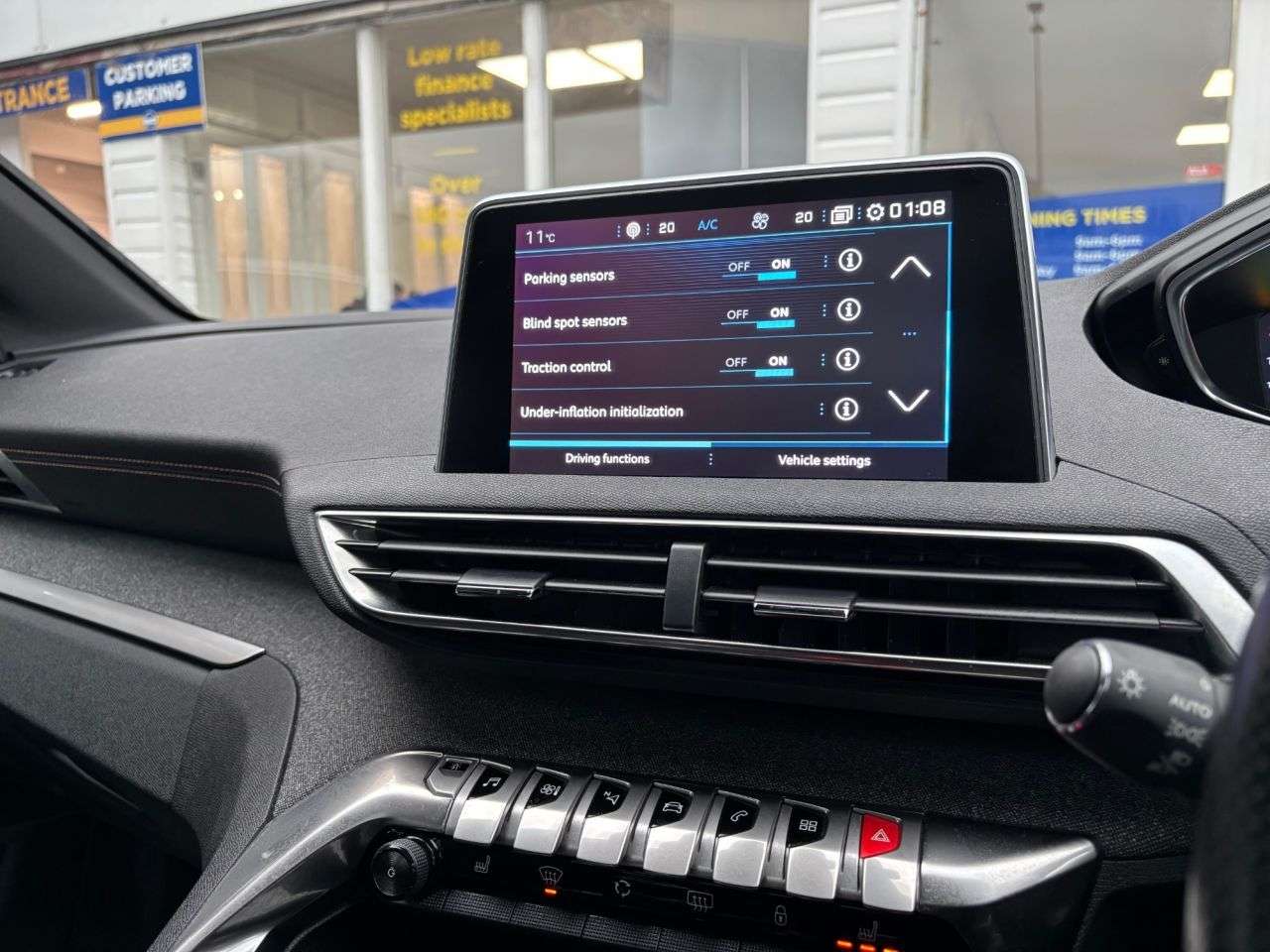 2019 PEUGEOT 3008 2019 PEUGEOT 3008