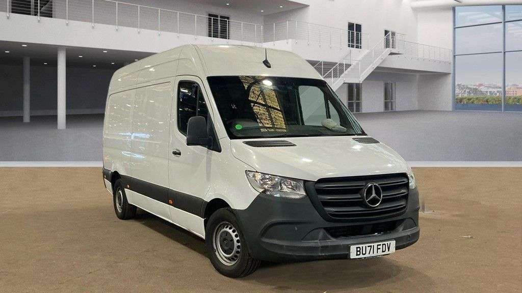 A 2021 MERCEDES-BENZ SPRINTER NO VAT 2.0 315 CDI Progressive Panel Van 5dr Diesel Manual RWD L2 H2 Euro 6 A 2021 MERCEDES-BENZ SPRINTER NO VAT 2.0 315 CDI Progressive Panel Van 5dr Diesel Manual RWD L2 H2 Euro 6