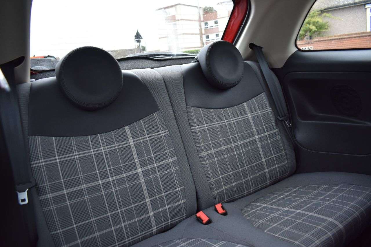 2016 FIAT 500 2016 FIAT 500