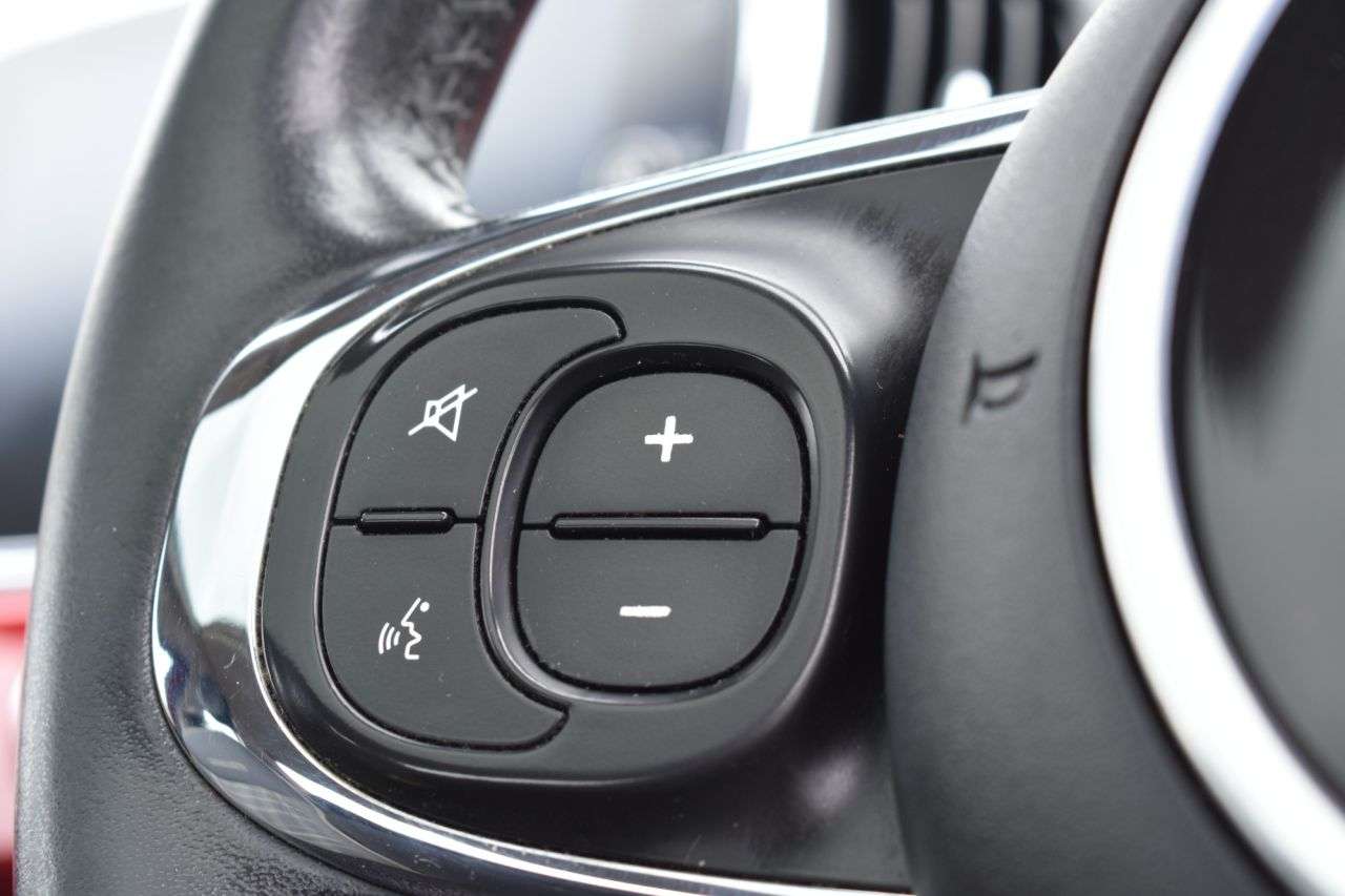 2016 FIAT 500 2016 FIAT 500