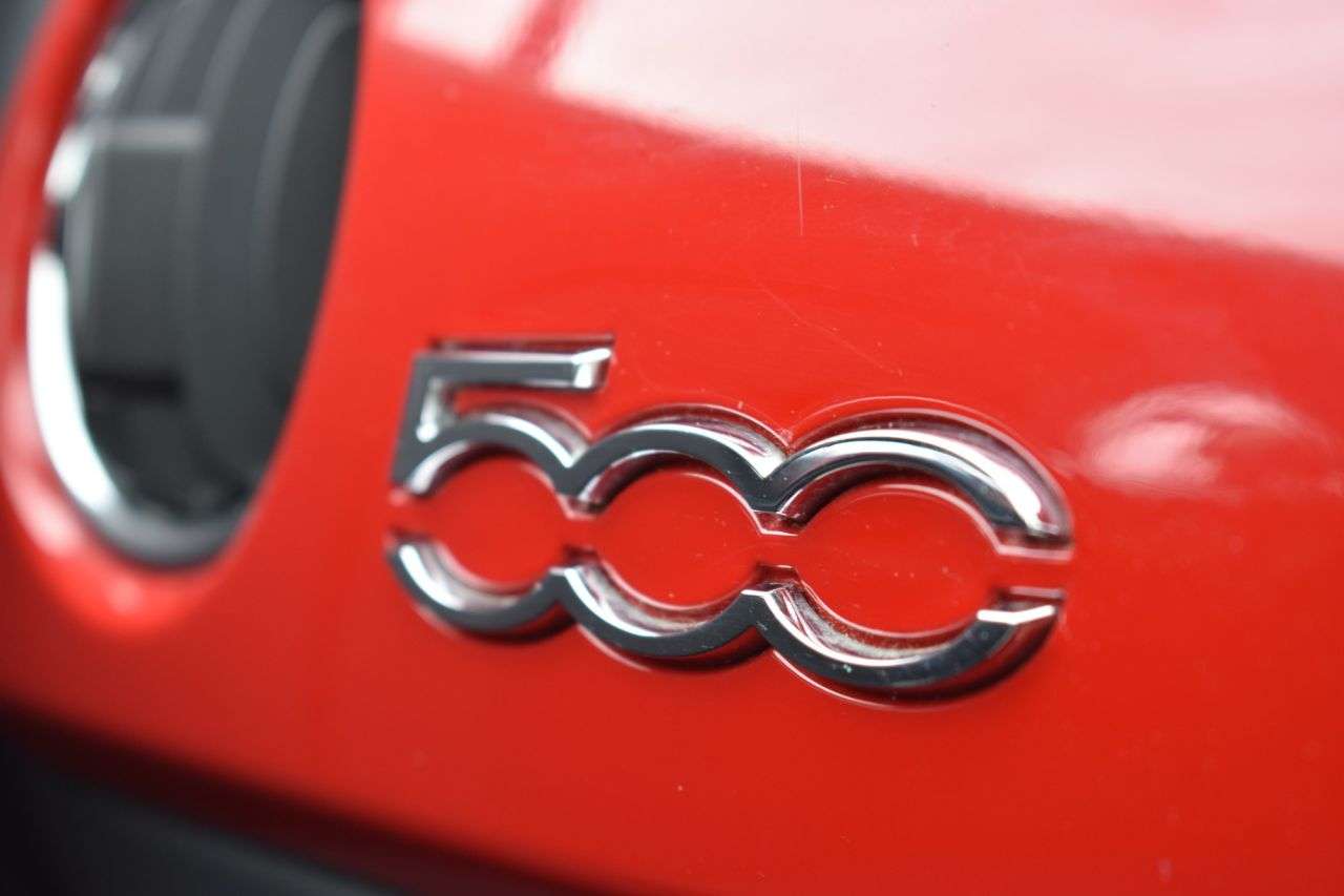 2016 FIAT 500 2016 FIAT 500