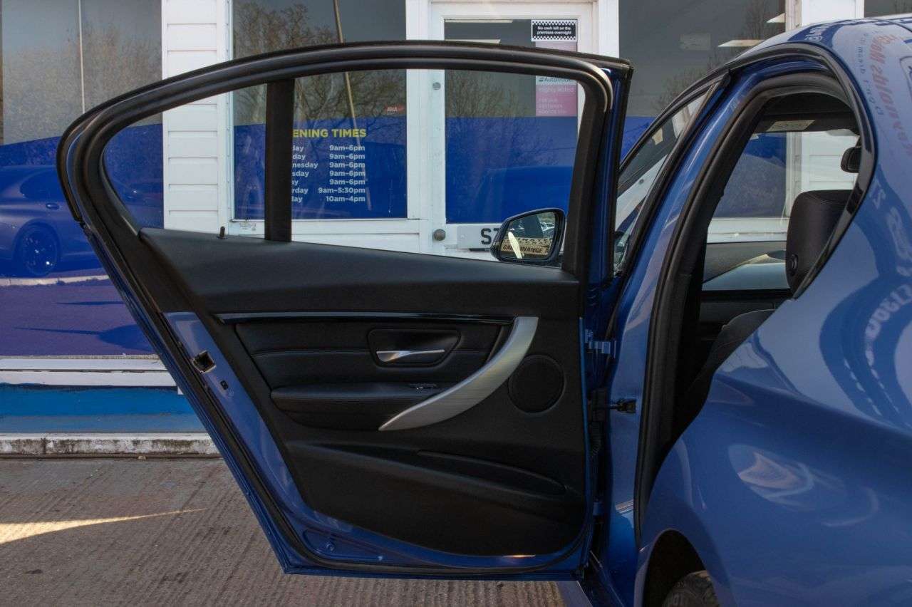 2017 BMW 3 SERIES 2017 BMW 3 SERIES