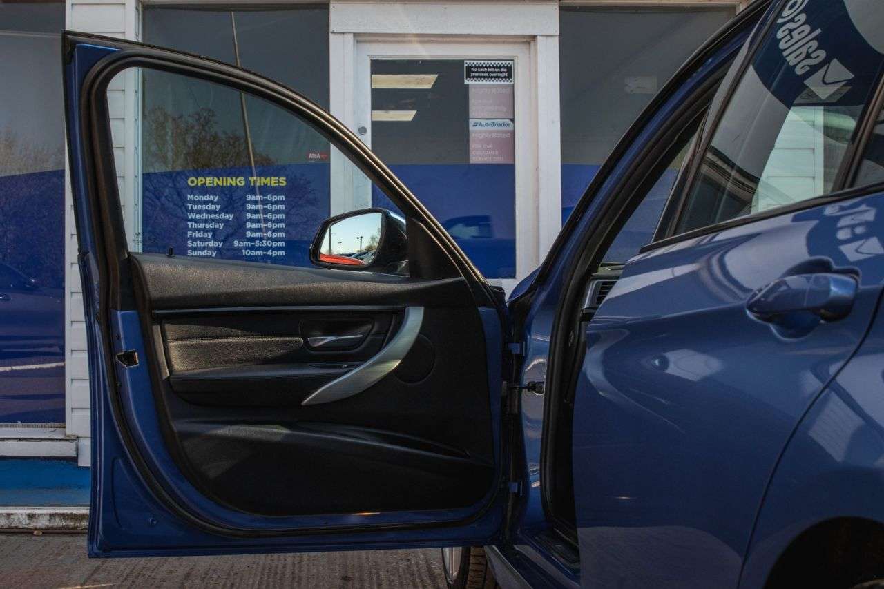 2017 BMW 3 SERIES 2017 BMW 3 SERIES