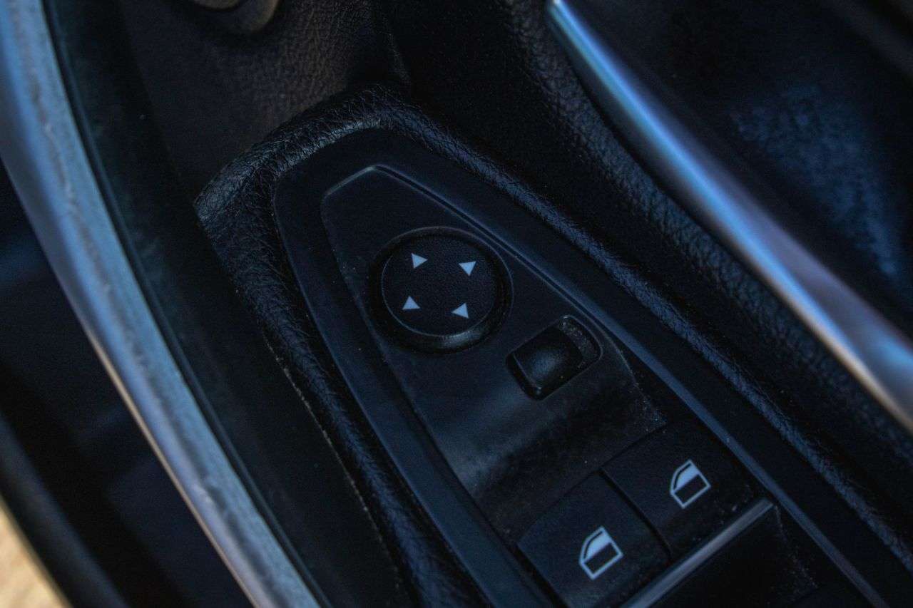 2017 BMW 3 SERIES 2017 BMW 3 SERIES