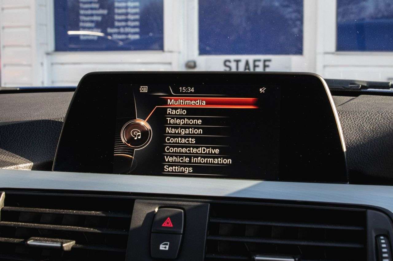 2017 BMW 3 SERIES 2017 BMW 3 SERIES