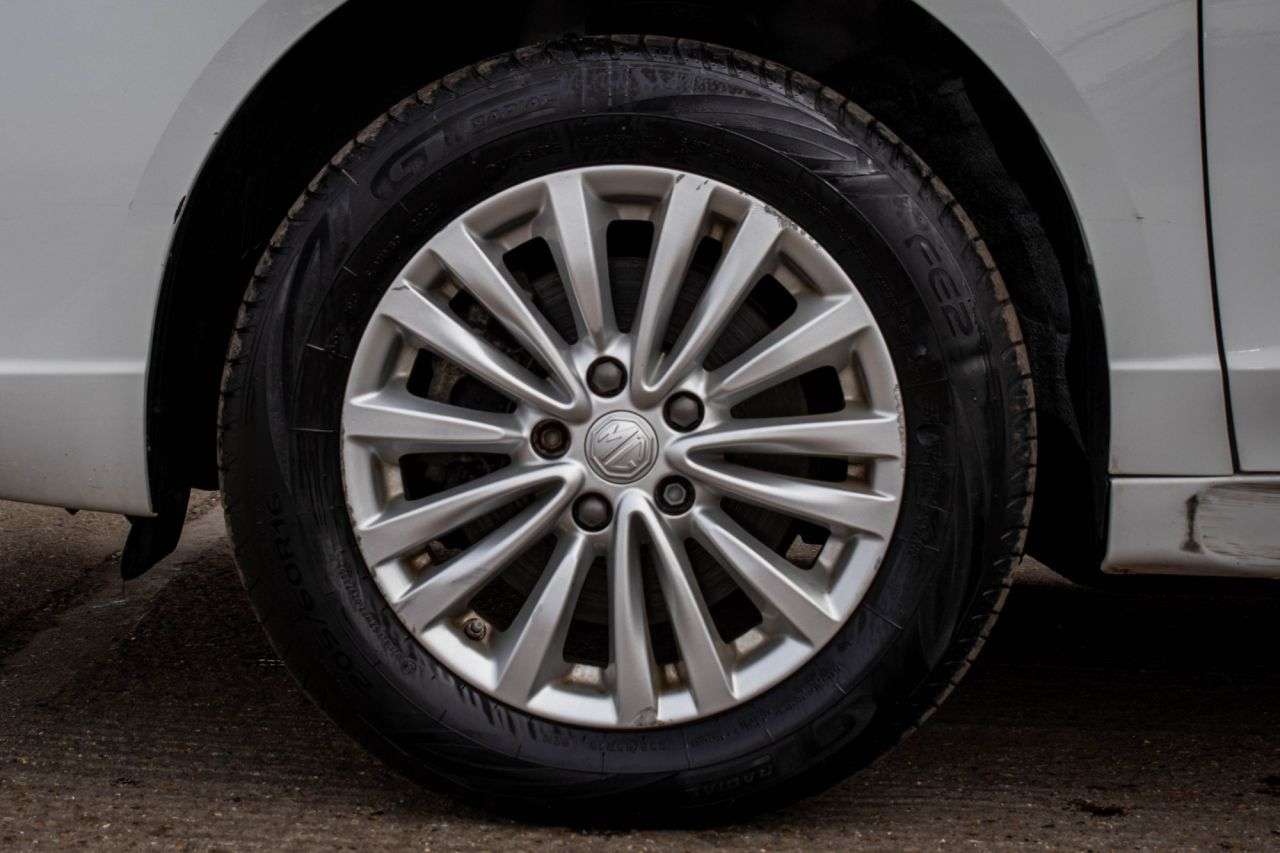 2021 MG 1100 2021 MG 1100