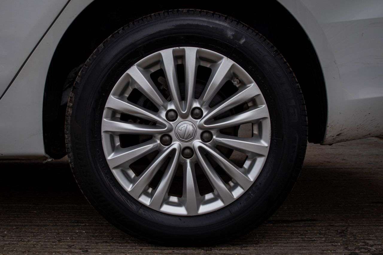 2021 MG 1100 2021 MG 1100