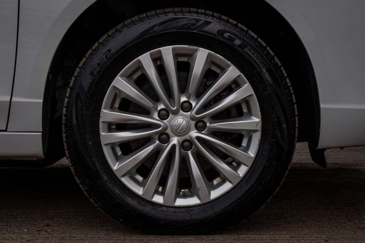 2021 MG 1100 2021 MG 1100