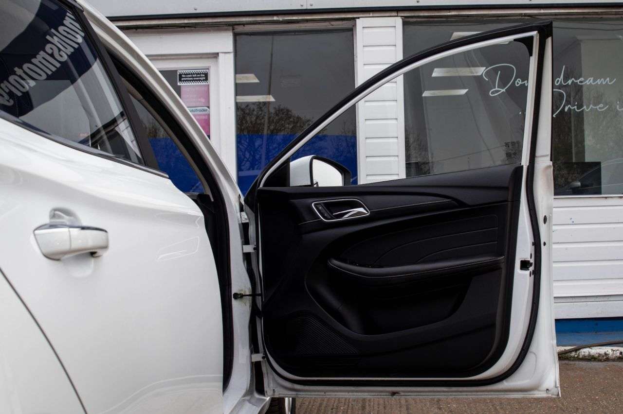 2021 MG 1100 2021 MG 1100