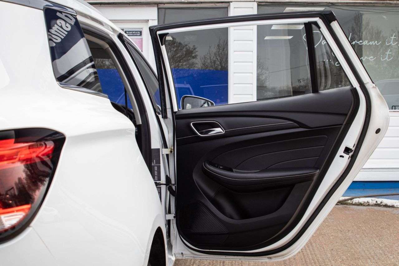 2021 MG 1100 2021 MG 1100