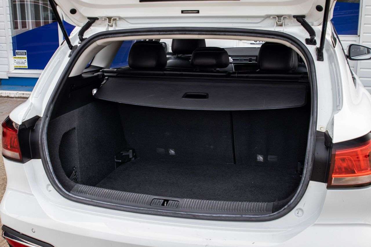 2021 MG 1100 2021 MG 1100