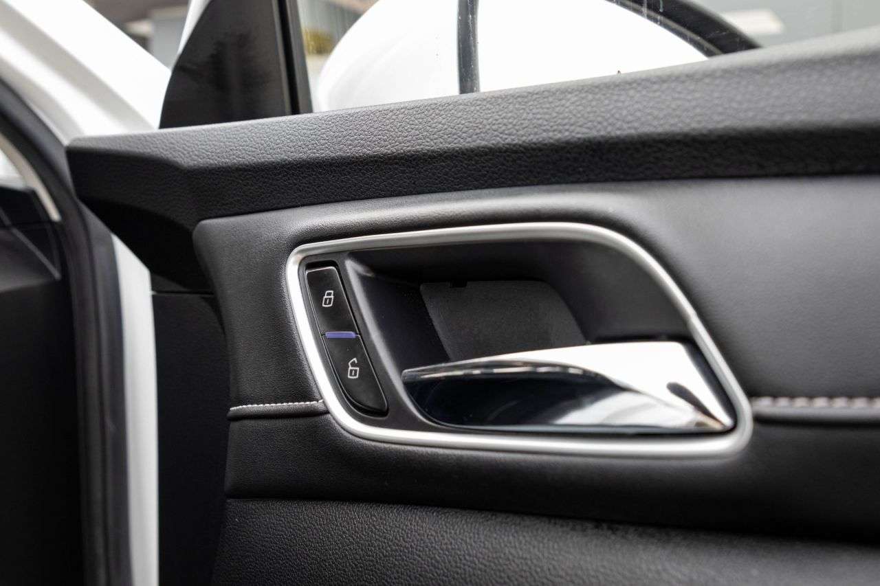 2021 MG 1100 2021 MG 1100