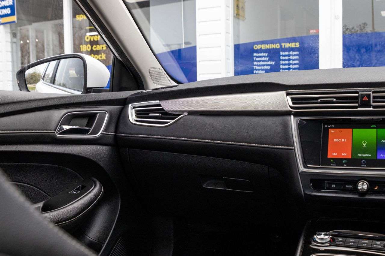 2021 MG 1100 2021 MG 1100