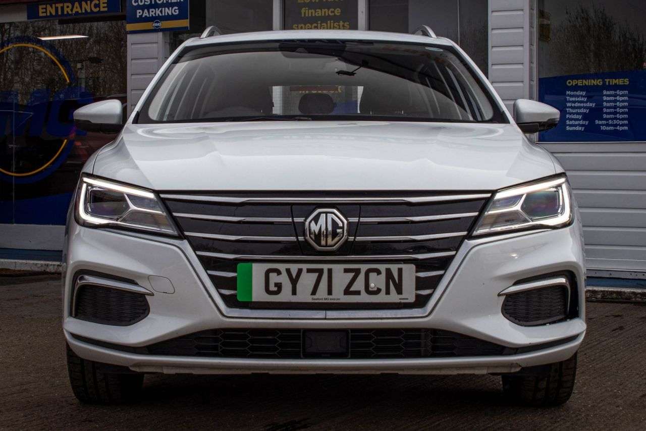 A 2021 MG 1100 61.1kWh Exclusive Long Range Estate 5dr Electric Auto (156 ps) A 2021 MG 1100 61.1kWh Exclusive Long Range Estate 5dr Electric Auto (156 ps)