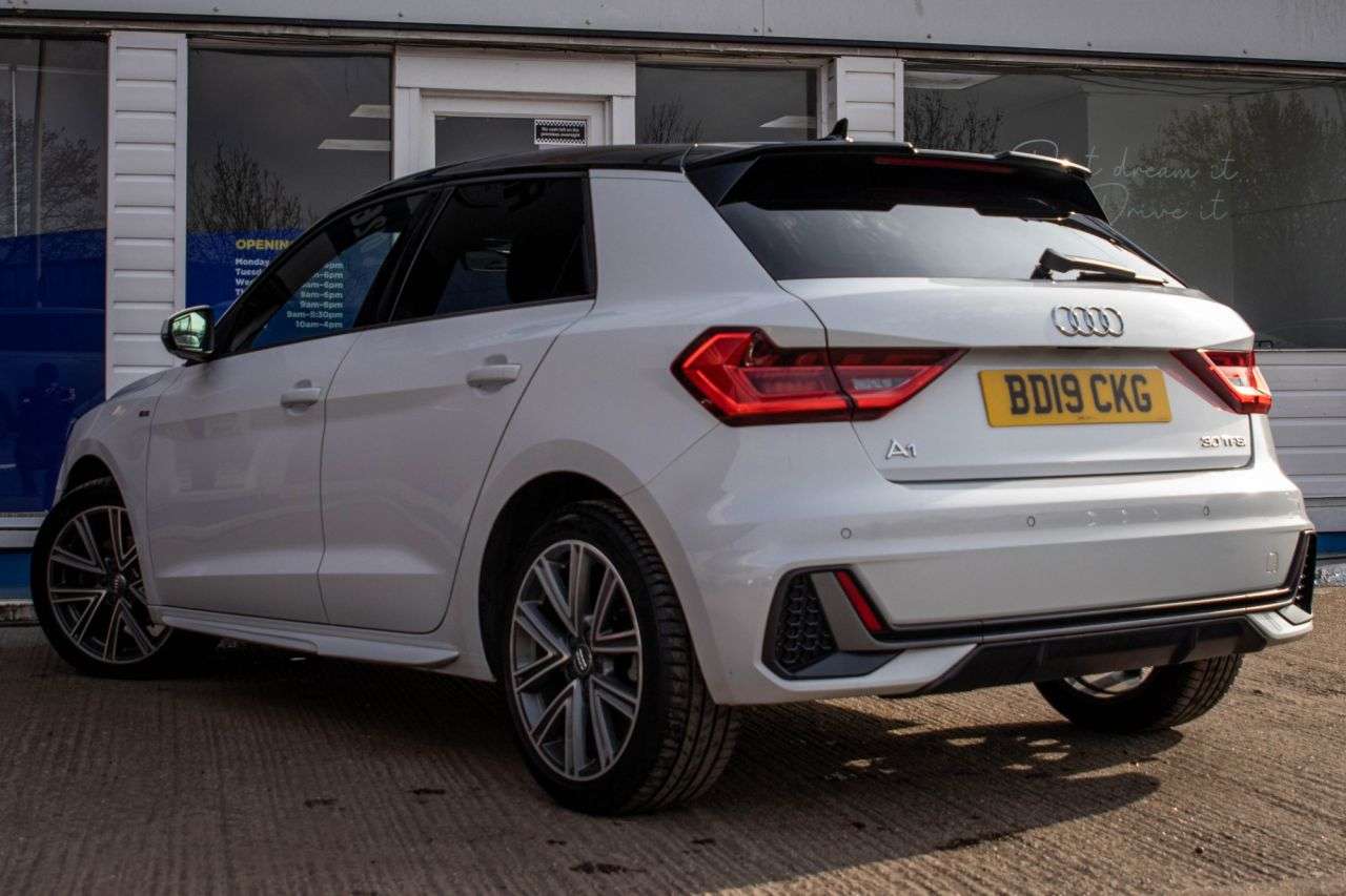 2019 AUDI A1 2019 AUDI A1