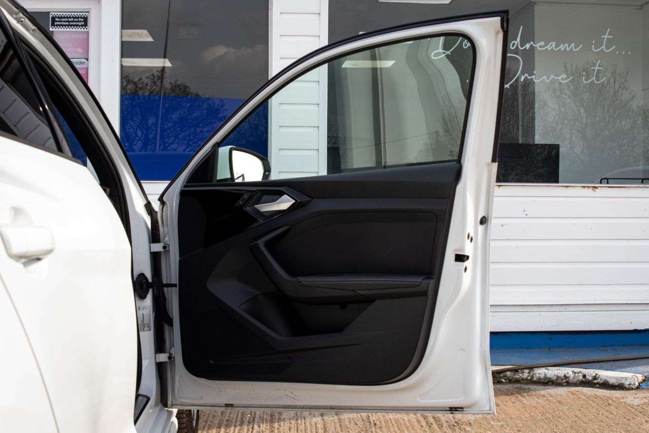 2019 AUDI A1 2019 AUDI A1