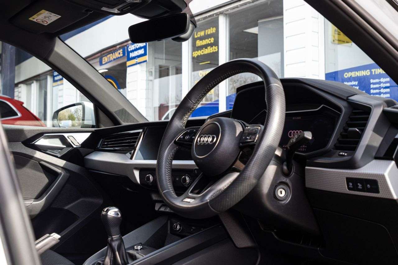 2019 AUDI A1 2019 AUDI A1