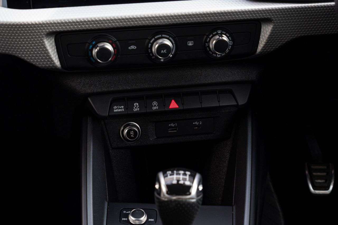 2019 AUDI A1 2019 AUDI A1