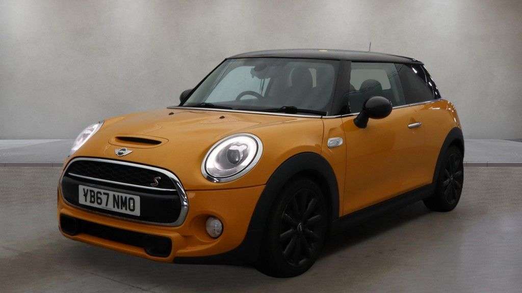 2018 MINI HATCH 2018 MINI HATCH