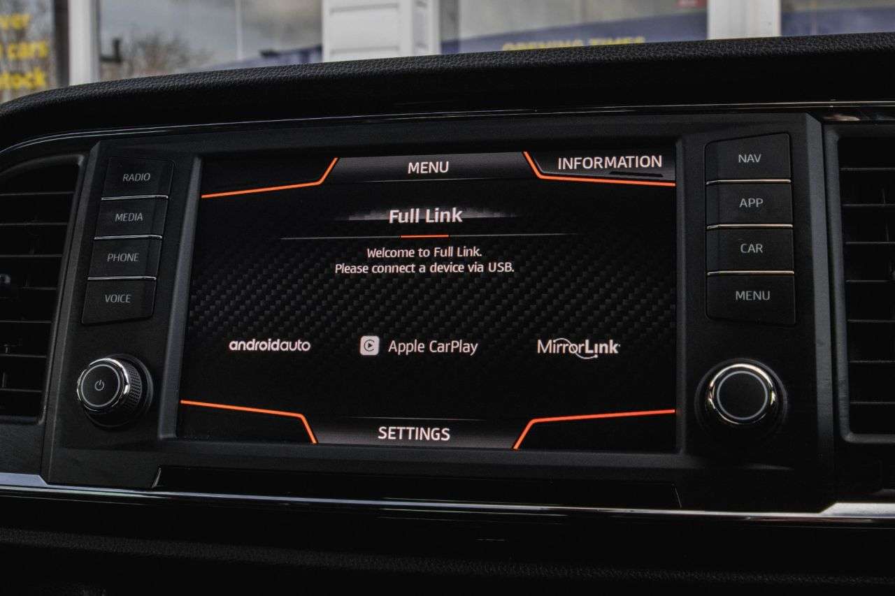 A 2019 SEAT ATECA 2.0 TSI SUV 5dr Petrol DSG 4Drive Euro 6 (s/s) (300 ps) A 2019 SEAT ATECA 2.0 TSI SUV 5dr Petrol DSG 4Drive Euro 6 (s/s) (300 ps)