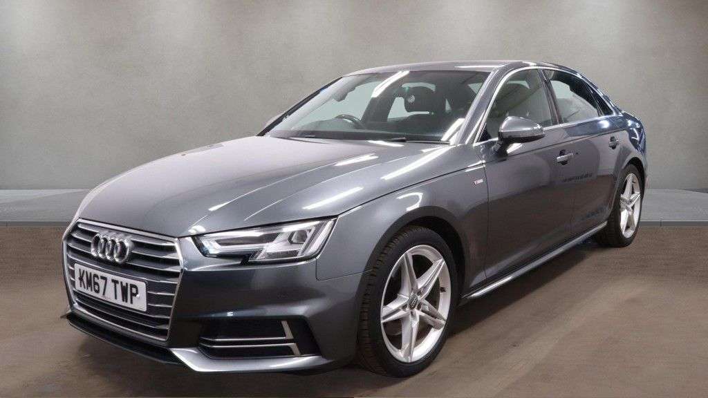 2017 AUDI A4 2017 AUDI A4