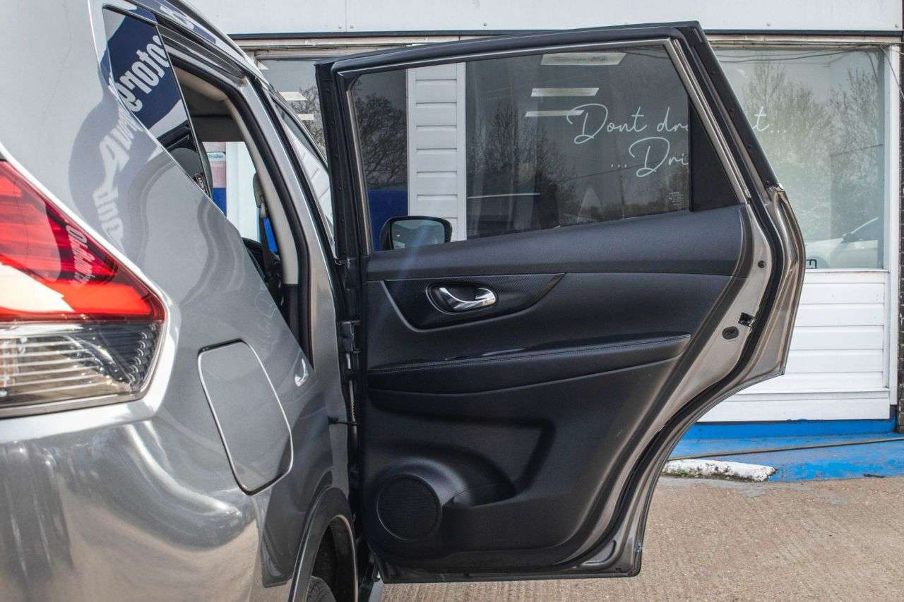 2018 NISSAN X-TRAIL 2018 NISSAN X-TRAIL