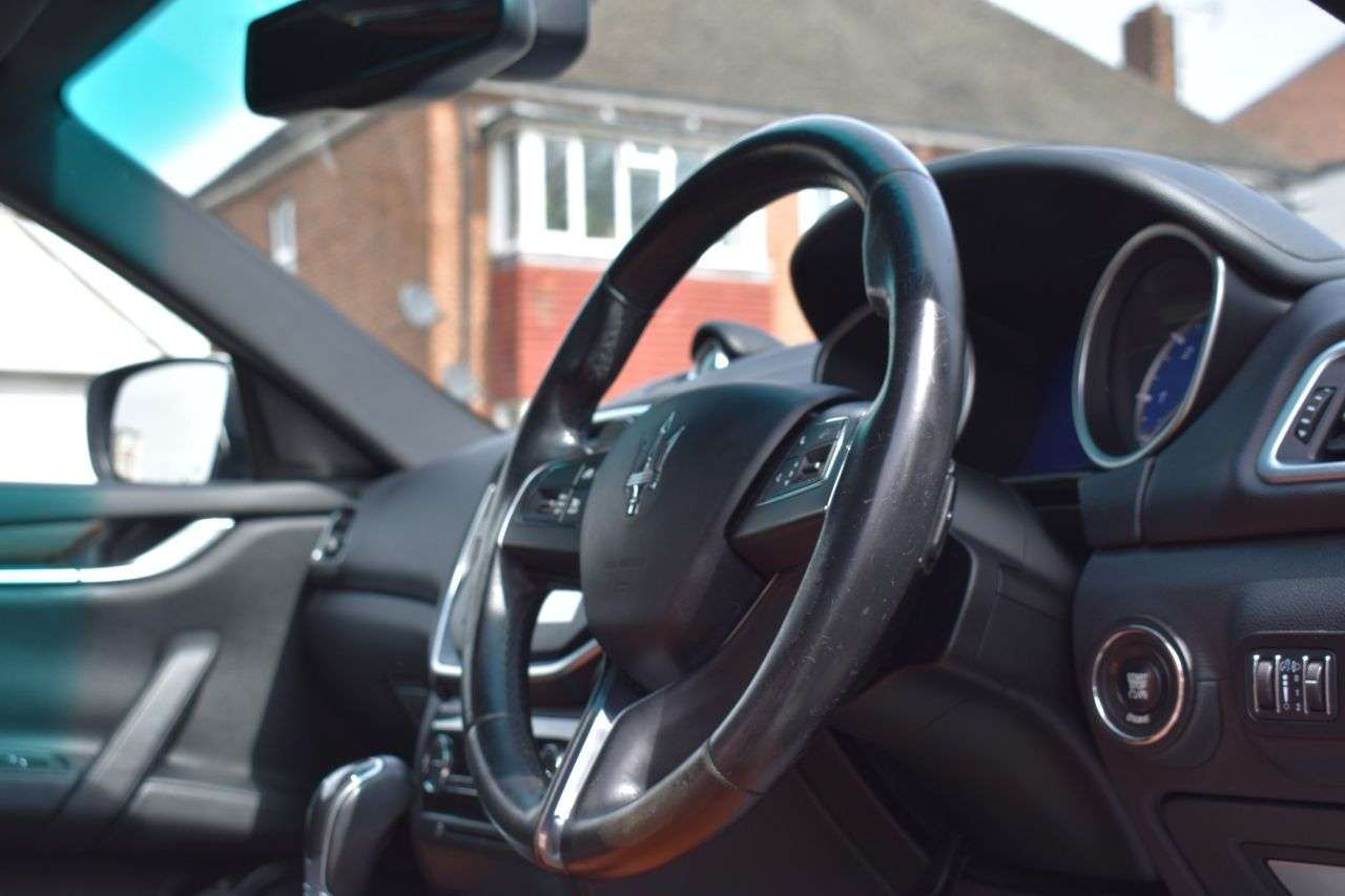 2016 MASERATI GHIBLI 2016 MASERATI GHIBLI
