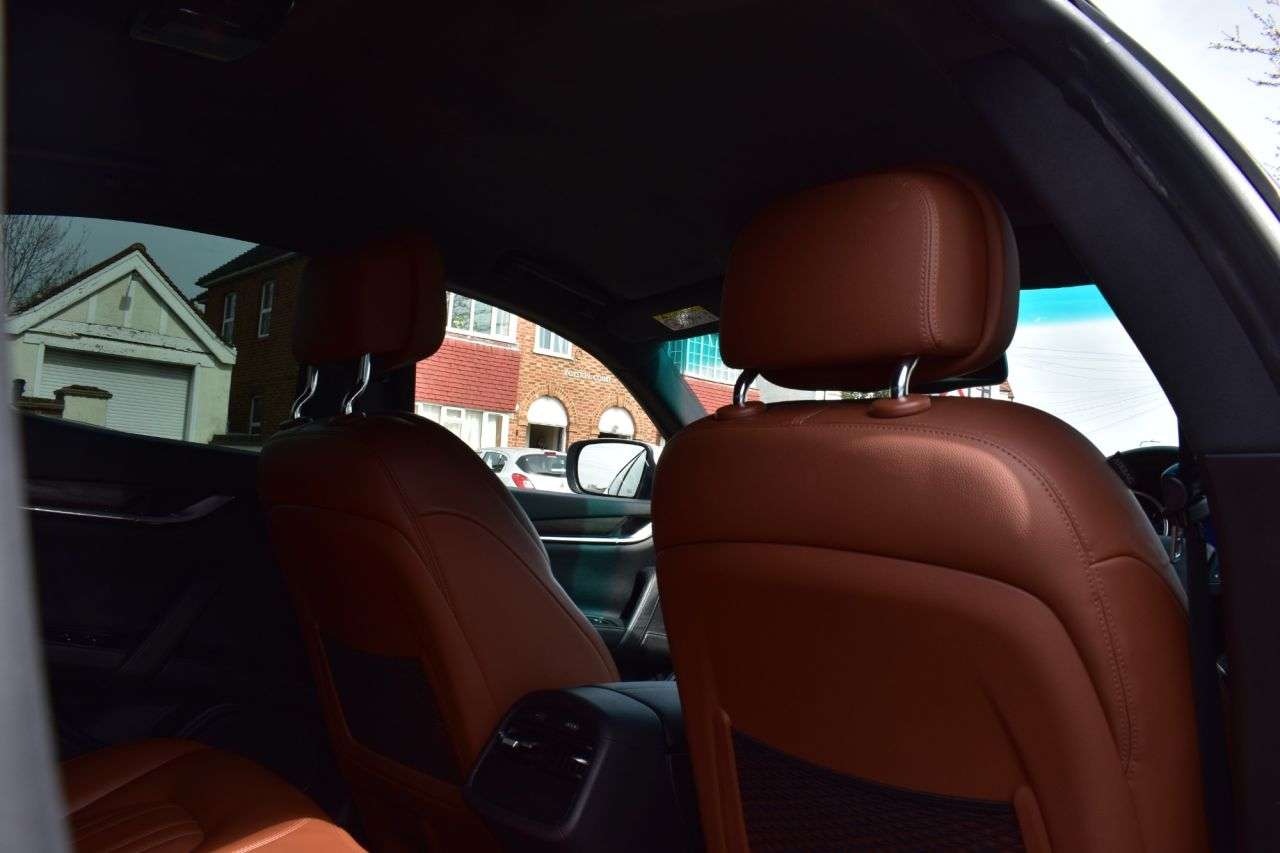 2016 MASERATI GHIBLI 2016 MASERATI GHIBLI