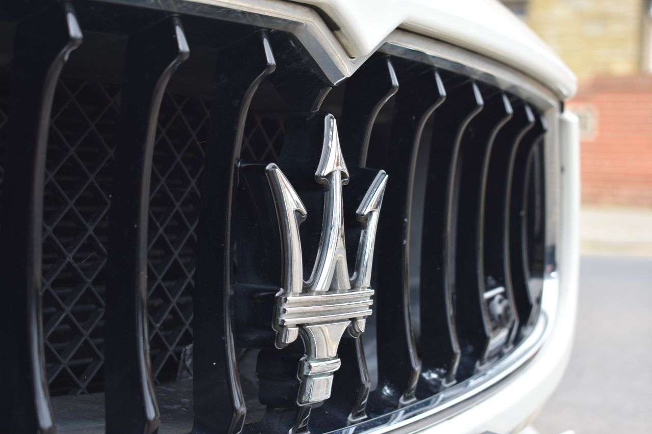 2016 MASERATI GHIBLI 2016 MASERATI GHIBLI