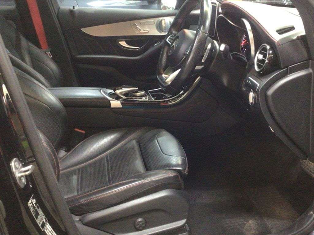 A 2017 MERCEDES-BENZ GLC 3.0 GLC43 V6 AMG (Premium Plus) SUV 5dr Petrol G-Tronic 4MATIC Euro 6 (s/s) A 2017 MERCEDES-BENZ GLC 3.0 GLC43 V6 AMG (Premium Plus) SUV 5dr Petrol G-Tronic 4MATIC Euro 6 (s/s)