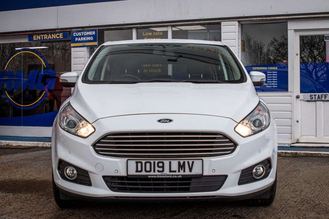 A 2019 FORD S-MAX 1.5T EcoBoost Zetec MPV 5dr Petrol Manual Euro 6 (s/s) (165 ps) A 2019 FORD S-MAX 1.5T EcoBoost Zetec MPV 5dr Petrol Manual Euro 6 (s/s) (165 ps)