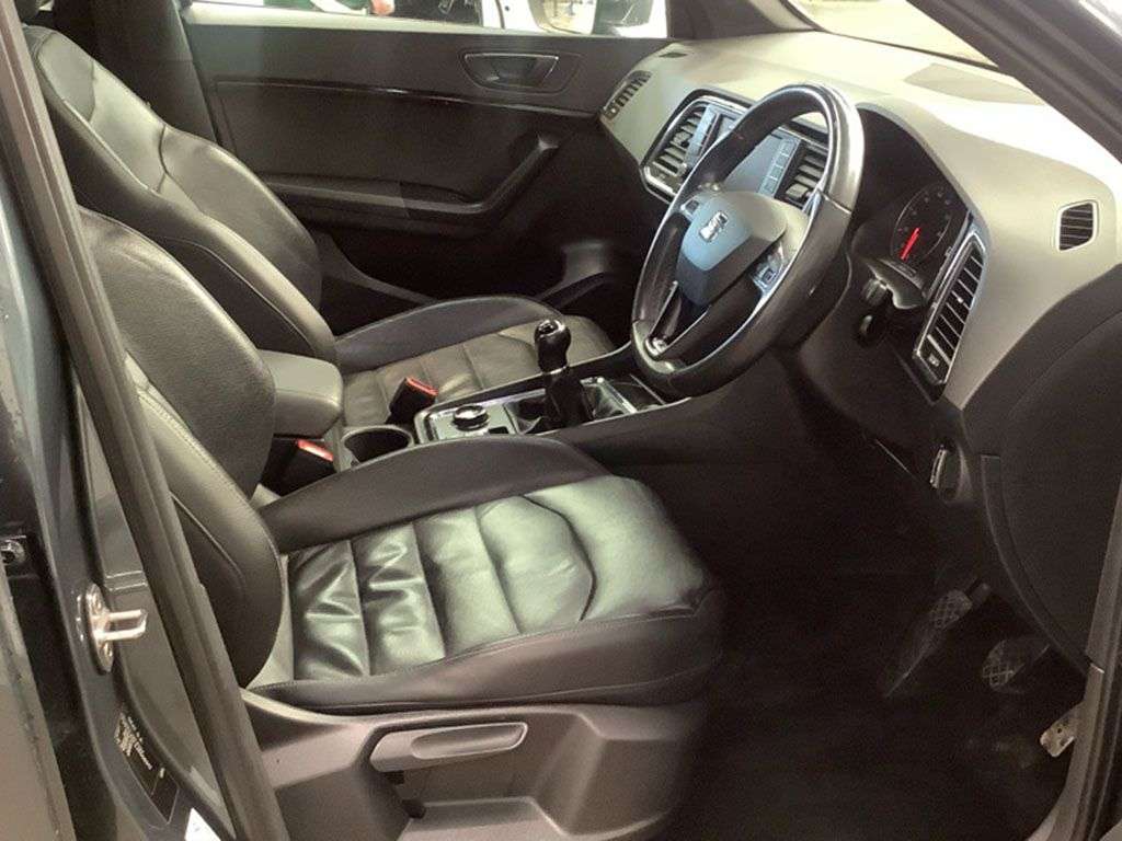 A 2017 SEAT ATECA 1.4 EcoTSI XCELLENCE SUV 5dr Petrol Manual Euro 6 (s/s) (150 ps) A 2017 SEAT ATECA 1.4 EcoTSI XCELLENCE SUV 5dr Petrol Manual Euro 6 (s/s) (150 ps)